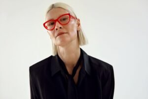 IXI raises $36.5M for world's first autofocus glasses