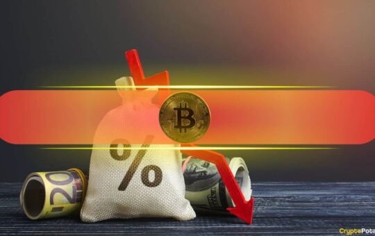 Bitcoin Loses $90K Support as On-Chain Data Hints at $70K Next