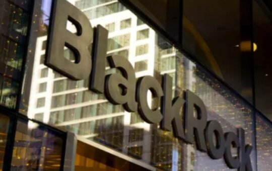BlackRock deposits $321M in Bitcoin and $102M in Ether to Coinbase Prime