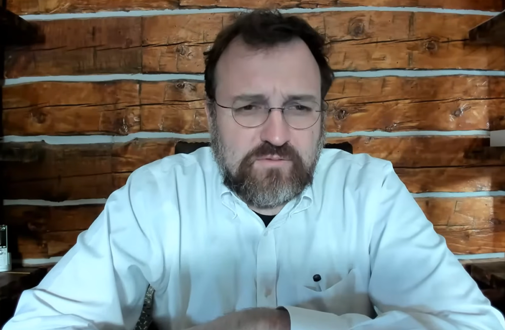 Cardano Hoskinson Blasts Ripple CEO Garlinghouse In Fresh Public Rant