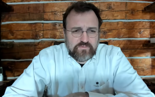 Cardano Hoskinson Blasts Ripple CEO Garlinghouse In Fresh Public Rant