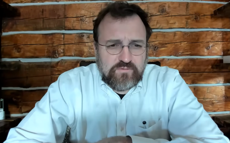 Cardano Hoskinson Blasts Ripple CEO Garlinghouse In Fresh Public Rant