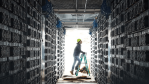 Expert Flags Bitcoin's First Hashrate Bear Market as Network Sheds 145 EH/s