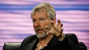 Buy or Sell? What Michael Saylor's Cryptic New Tweet Means for Bitcoin