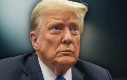 CLARITY Act Faces New Senate Threat Over Trump Crypto Gains