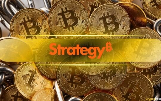 Strategy Dumps Another 1,690 BTC in Ongoing Bitcoin Sell-Off