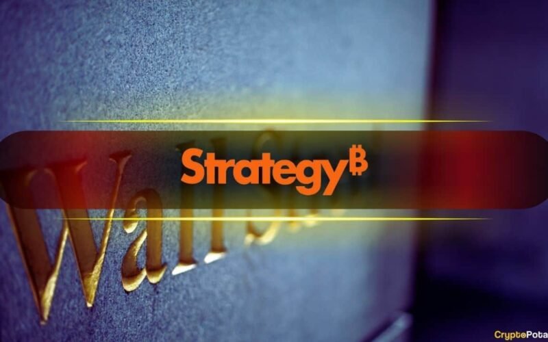 Strategy Stays Put on Bitcoin but Sells a Massive 3.46 Million Shares