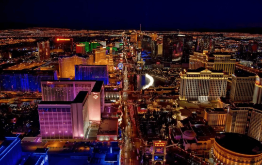 Casino Lobby Blames Prediction Markets for First Flat NFL Betting Season
