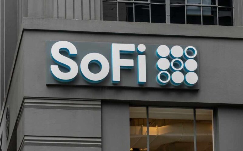 SoFi Opens Banking Rails to Kraken in Sweeping Crypto Alliance
