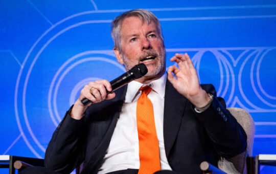 Strategy's Saylor Teases New Bitcoin Buy Despite Fed Hike and CLARITY Setback