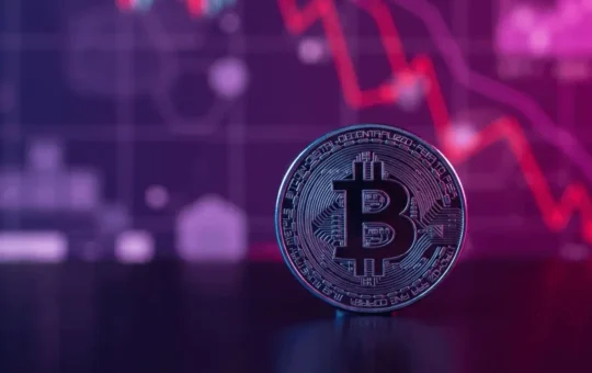 Bitcoin ETF outflows hit $484.9 million on October 7, but positive 30-day and three-month flows argue against a confirmed reversal in demand.